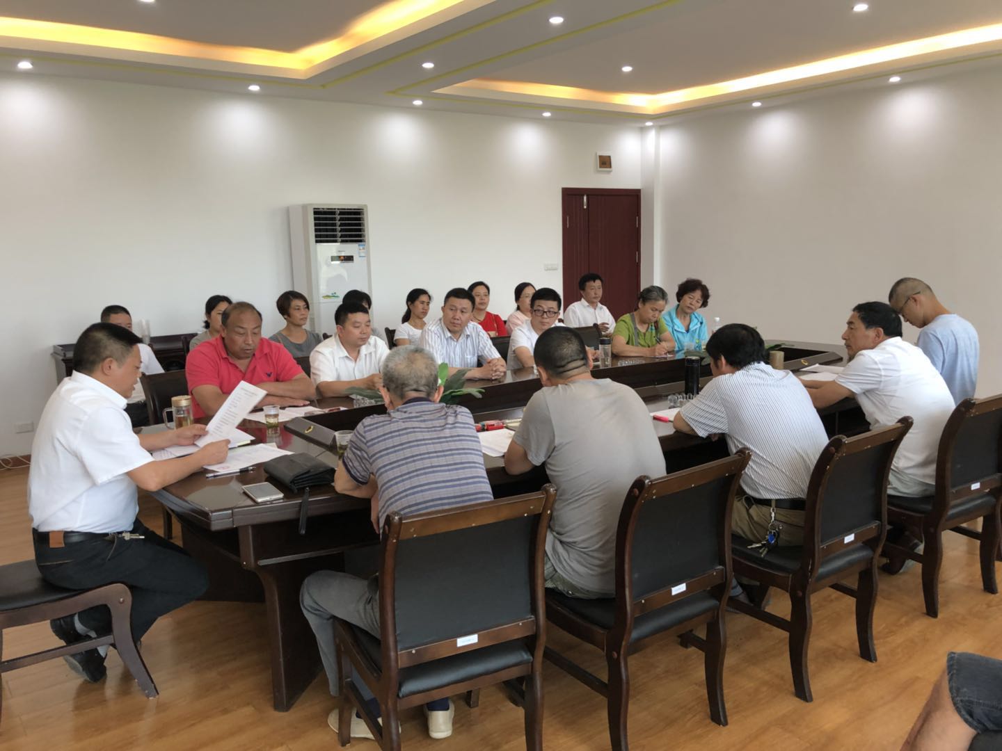 遵義航天電器有限公司第三屆董事會(huì )、監事會(huì )換屆選舉大會(huì )召開(kāi)
